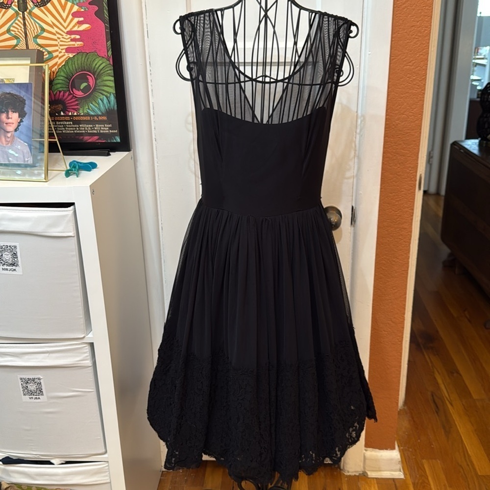 NWT J. Peterman Black Midi Dress with Lace-Sz 6